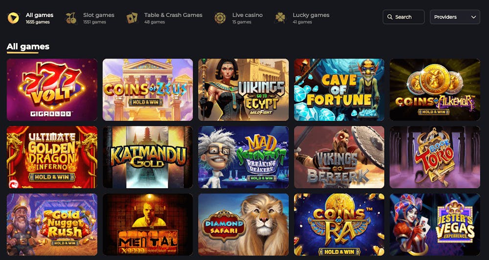 Här visas en meny högst upp med de speltyper som finns hos Betizy: Slot games, Table and Crash Games, Live casino samt Lucky games. Under listas alla speltitlar som finns hos casinot, bland andra Coins of Zeus, Diamond Safari och Katmandu Gold.